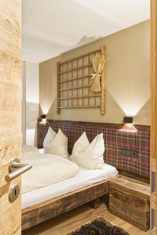 セルヴァ・ディ・ヴァル・ガルデーナChalet Da Montアパートメント エクステリア 写真